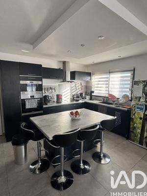 Maison - 106 m² - 4 pièces