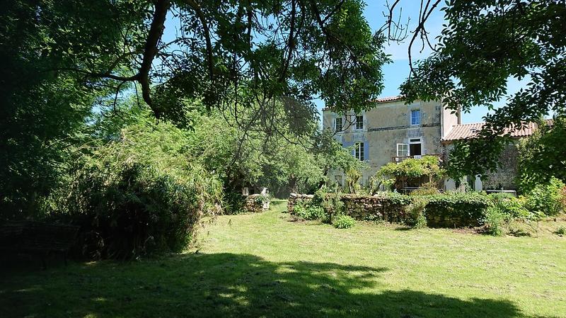 Maison - 192 m² - 5 pièces