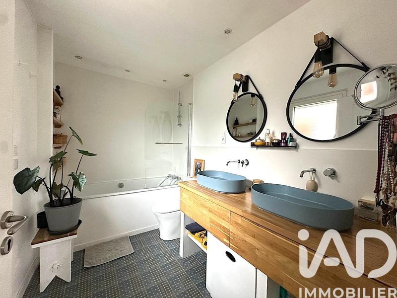 Maison - 152 m² - 5 pièces