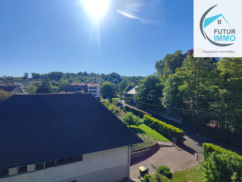 Appartement - 80 m² - 4 pièces