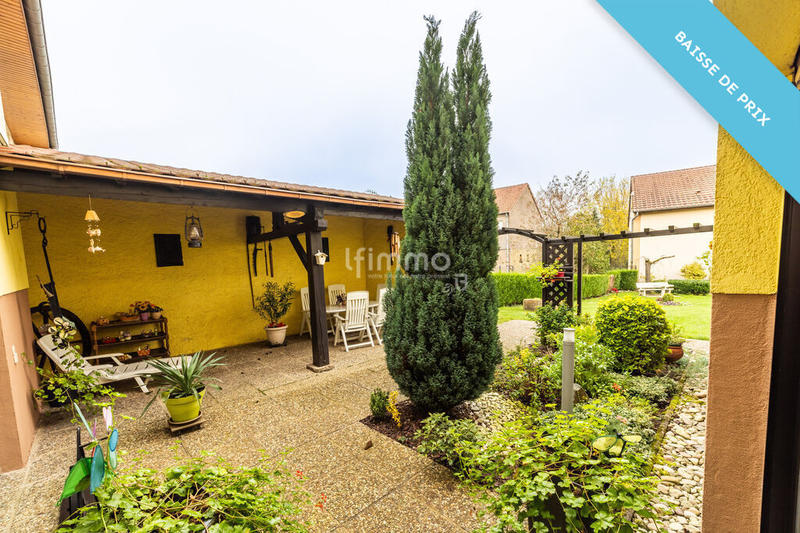 Maison - 270 m² - 5 pièces
