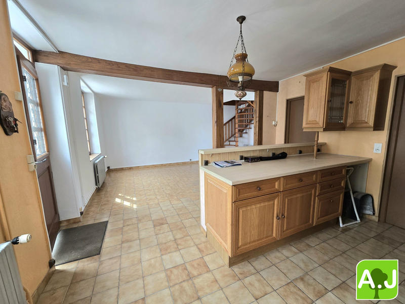 Maison - 84 m² - 4 pièces