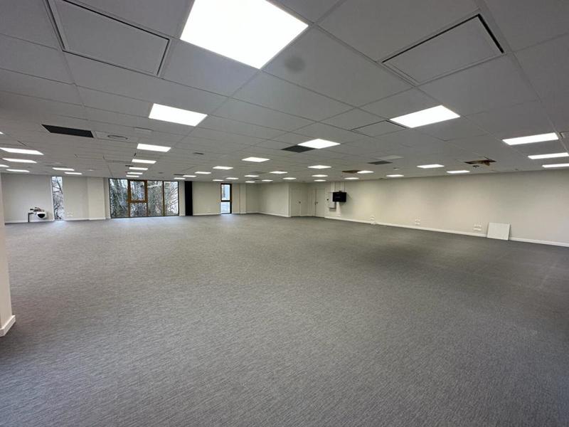 Bureau - 300 m²