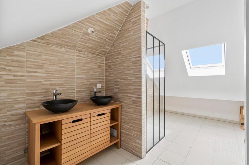 Maison - 141 m² - 7 pièces