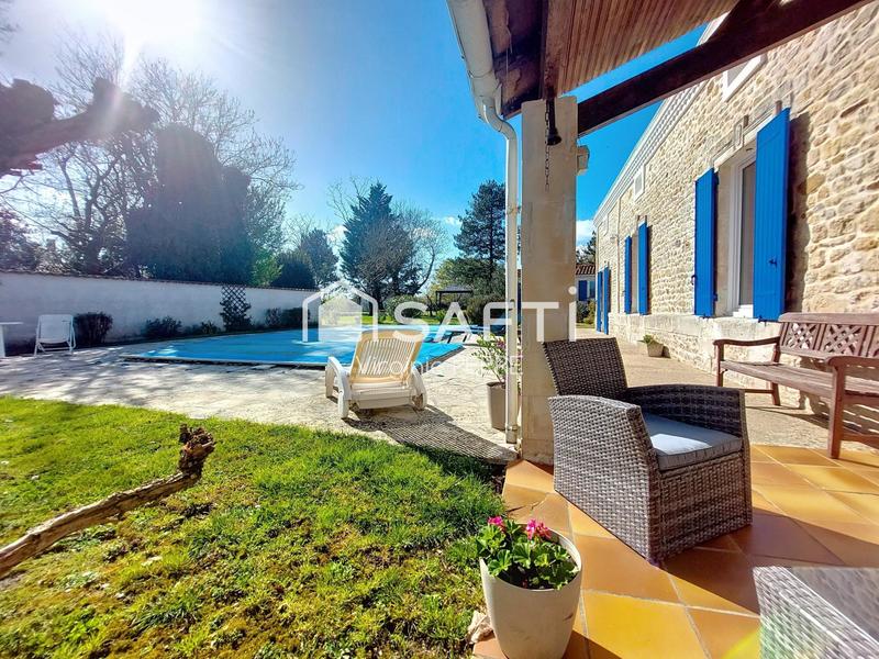 Maison - 217 m² - 7 pièces