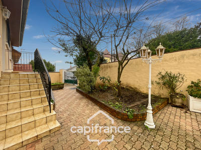 Maison - 130 m² - 5 pièces