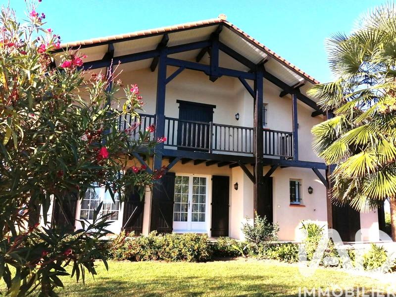 Maison - 187 m² - 5 pièces