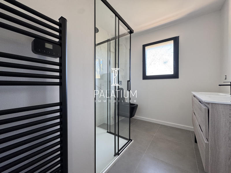 Maison contemporaine - 114 m² - 5 pièces