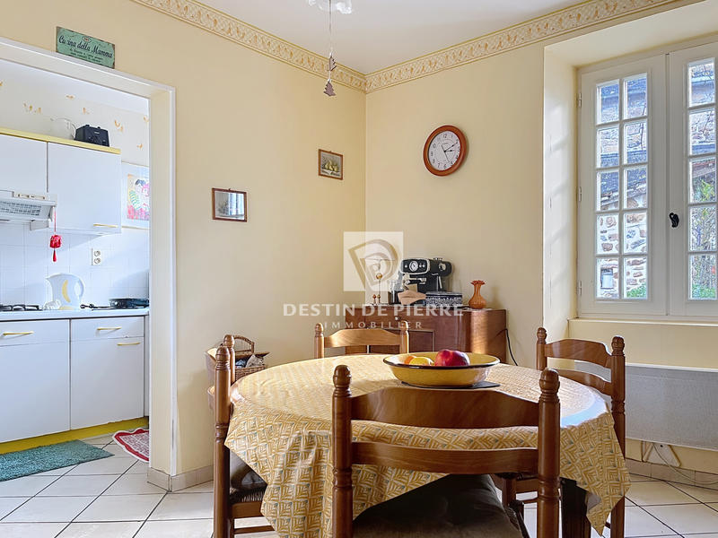 Maison - 100 m² - 5 pièces