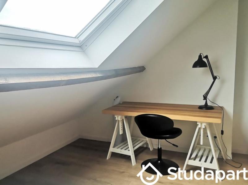 Chambre - 11 m² - 1 pièce