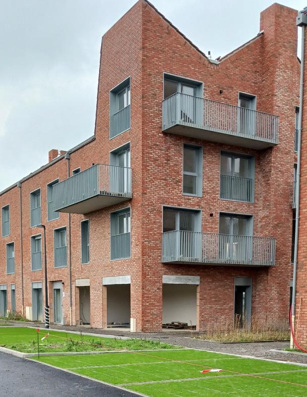 Appartement - 110 m² - 1 pièce