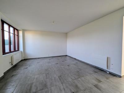Maison - 84 m² - 4 pièces