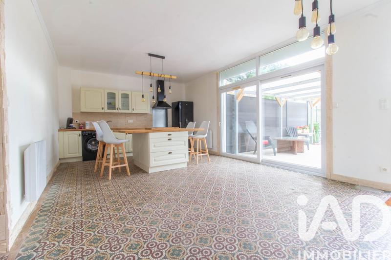 Appartement - 111 m² - 4 pièces