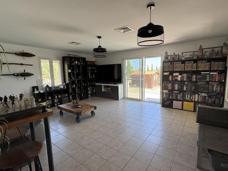 Villa - 111 m² - 4 pièces