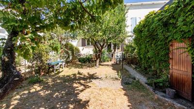 Maison - 92 m² - 4 pièces