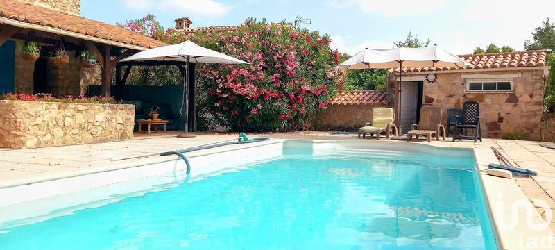 Maison - 174 m² - 5 pièces