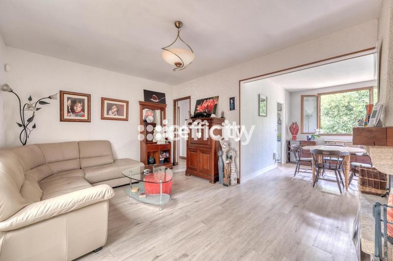 Maison - 114 m² - 5 pièces