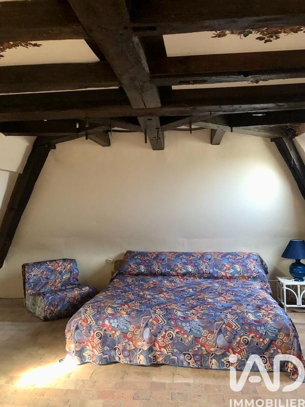 Maison - 495 m² - 8 pièces