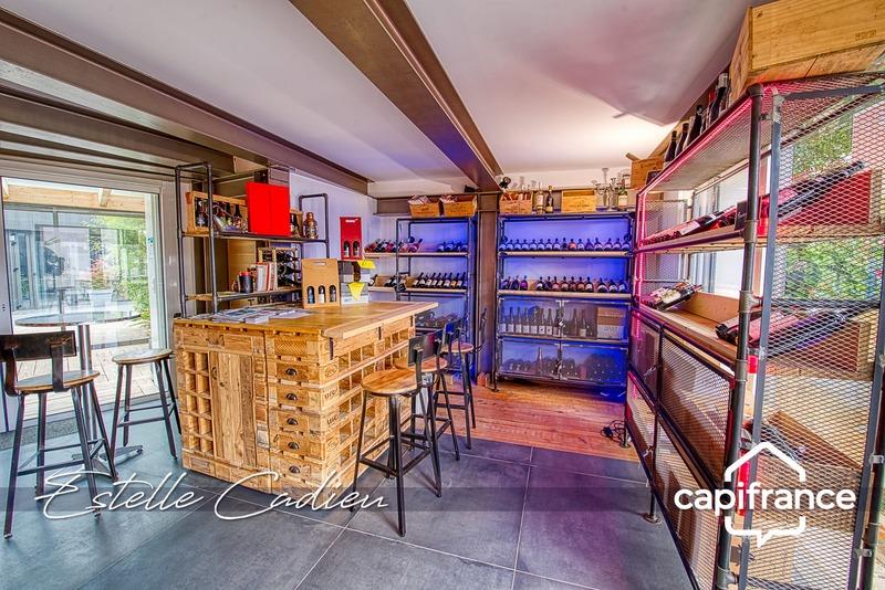 Propriété - 417 m² - 20 pièces