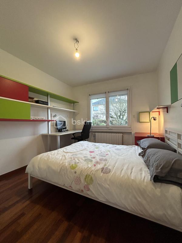 Maison traditionnelle - 165 m² - 7 pièces