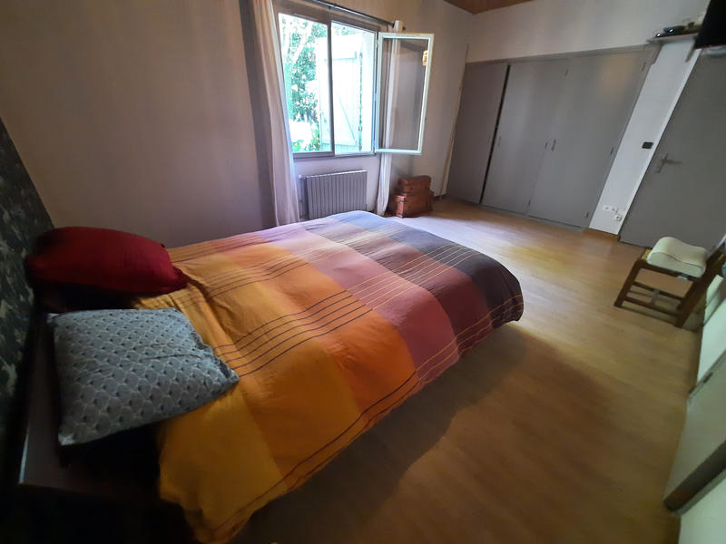 Maison - 313 m² - 7 pièces