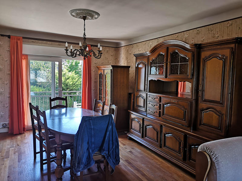 Maison - 92 m² - 5 pièces