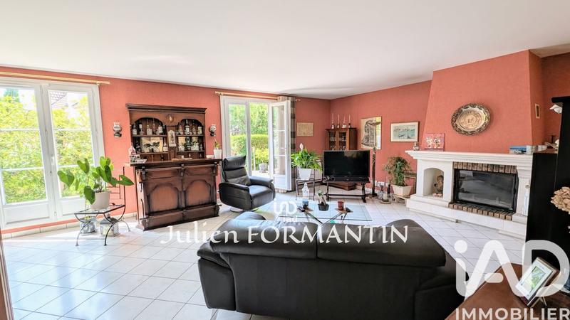 Maison - 140 m² - 5 pièces