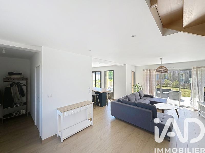 Maison - 101 m² - 4 pièces