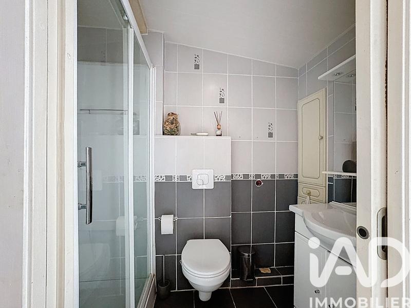 Maison - 200 m² - 6 pièces