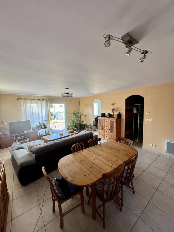 Maison - 103 m² - 5 pièces