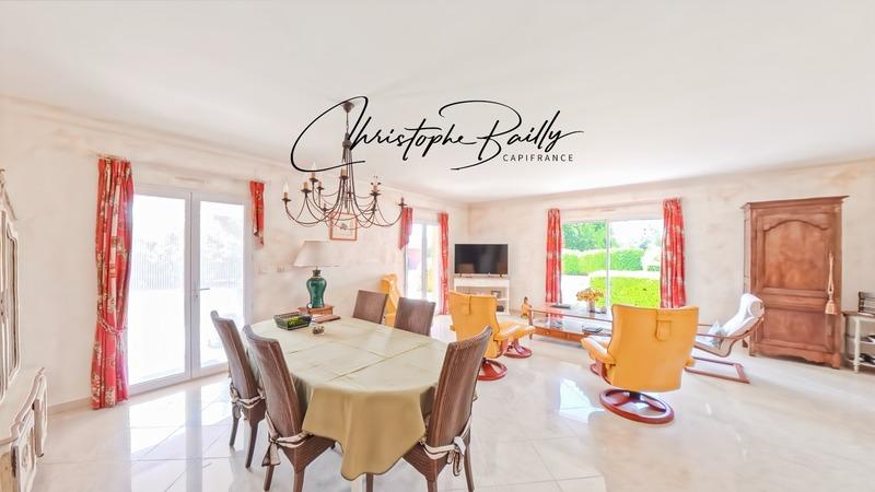 Propriété - 130 m² - 5 pièces