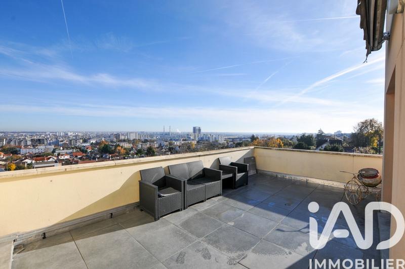 Appartement - 92 m² - 4 pièces