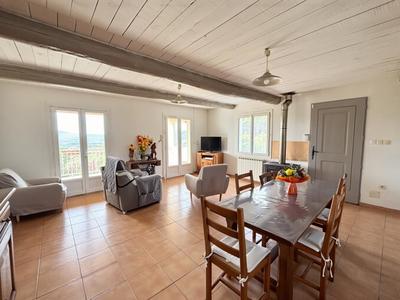 Maison - 120 m² - 4 pièces