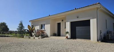 Maison - 106 m² - 4 pièces