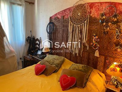 Maison - 177 m² - 6 pièces