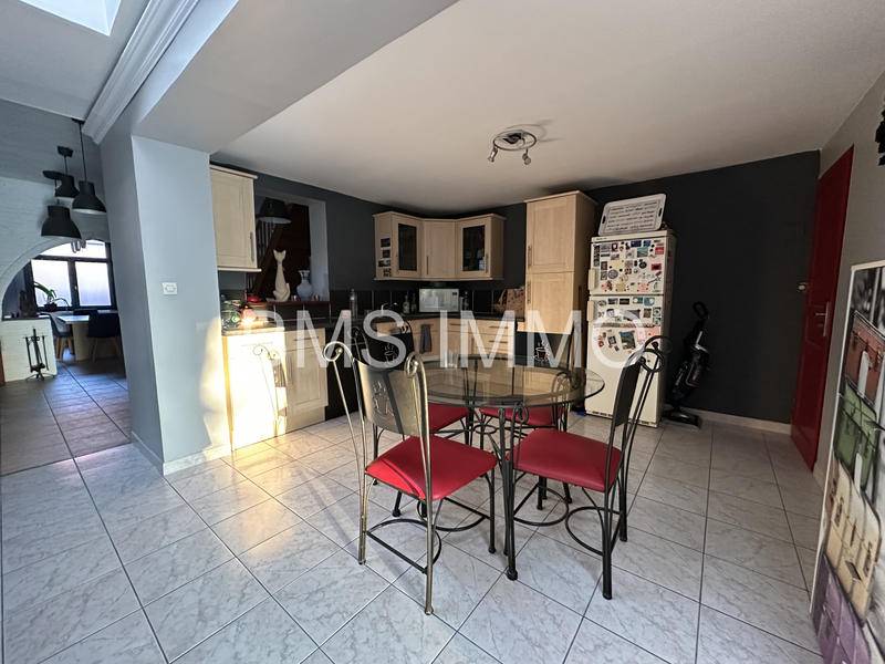 Maison - 120 m² - 4 pièces