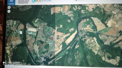 Terrain - 29 858 m²