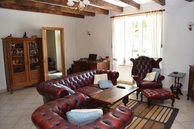 Maison - 152 m² - 7 pièces