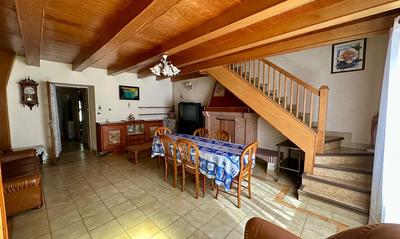 Maison - 143 m² - 5 pièces