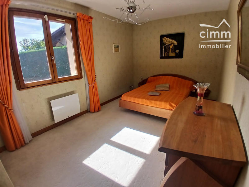 Villa - 170 m² - 6 pièces