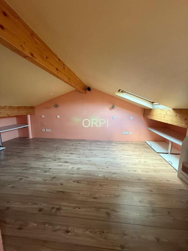 Maison - 82 m² - 4 pièces