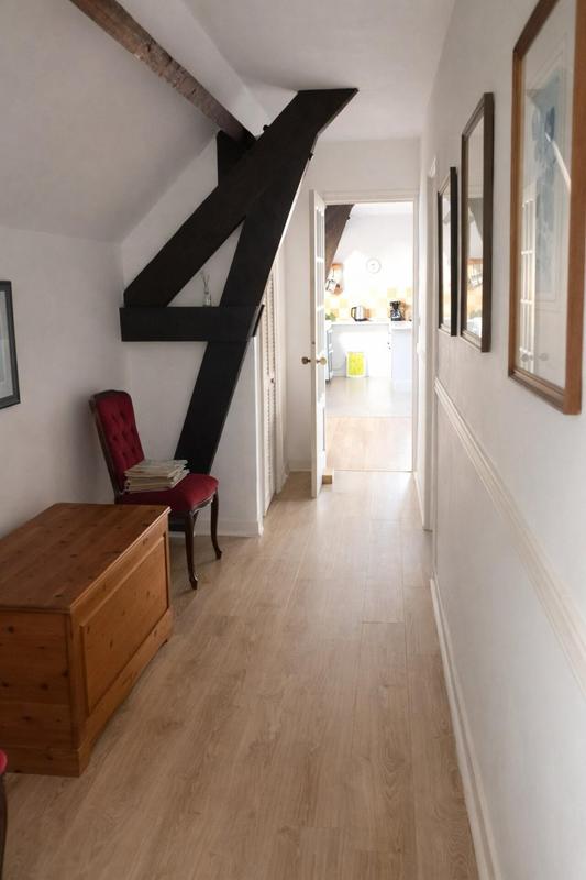 Propriété - 180 m² - 11 pièces