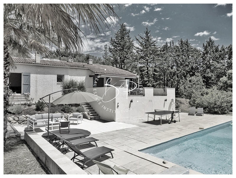 Maison - 112 m² - 5 pièces