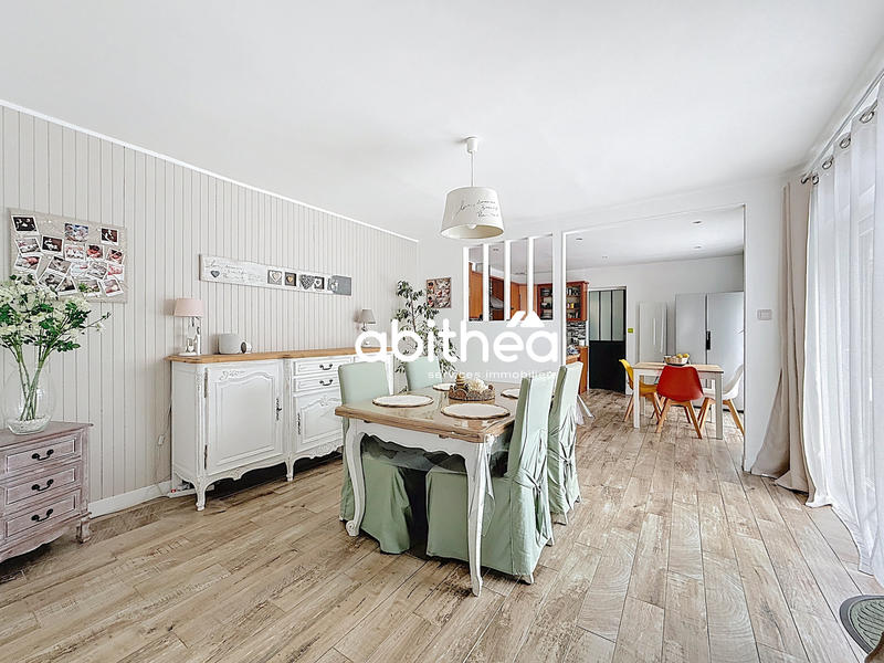 Maison - 165 m² - 7 pièces