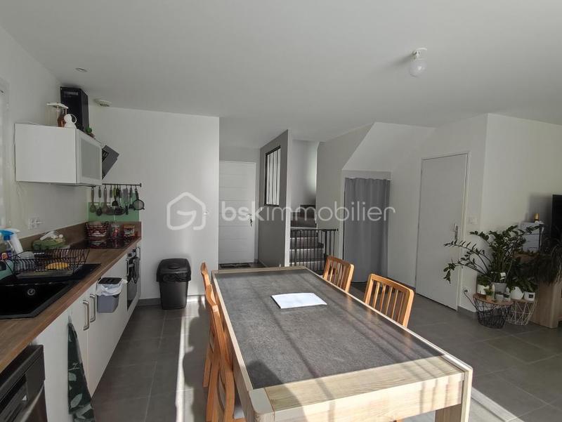 Maison - 85 m² - 6 pièces