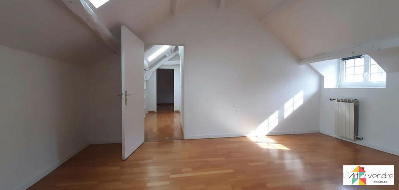 Maison ancienne - 165 m² - 6 pièces