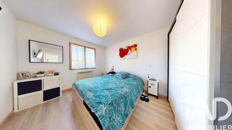 Maison - 80 m² - 5 pièces