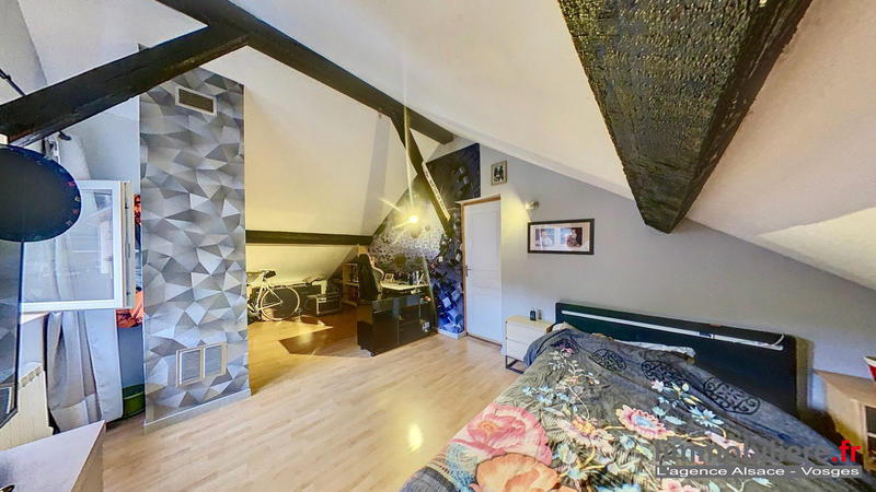 Maison ancienne - 170 m² - 6 pièces