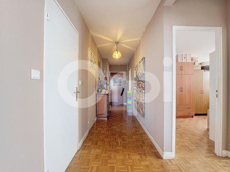 Appartement - 80 m² - 4 pièces