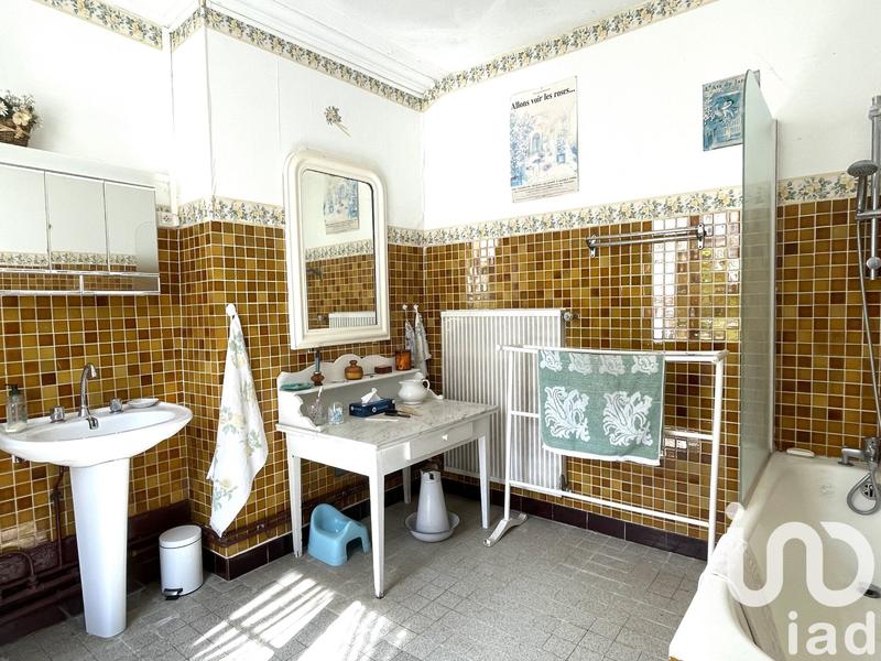 Maison de campagne - 239 m² - 11 pièces